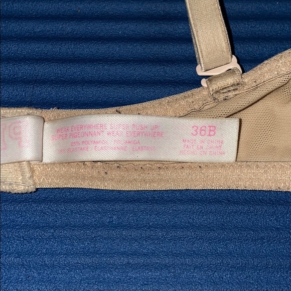 Bra - Picture 2 of 3